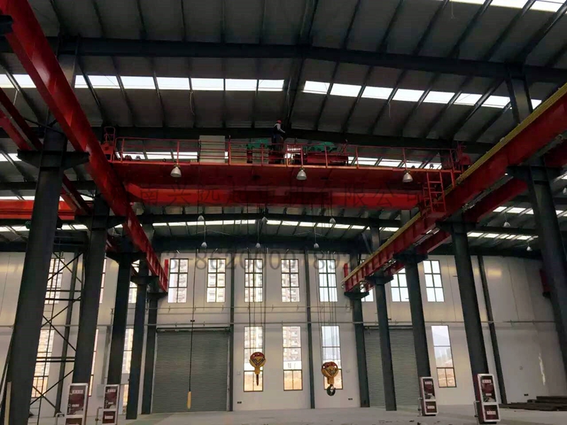 QE雙小車雙梁橋式起重（chóng）機