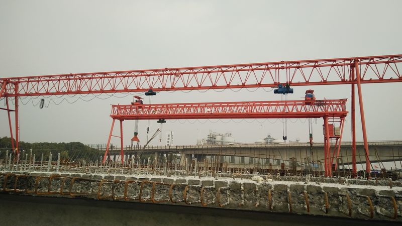 提梁機MGE80+80-39.9M 吳江明港製梁場（chǎng）1